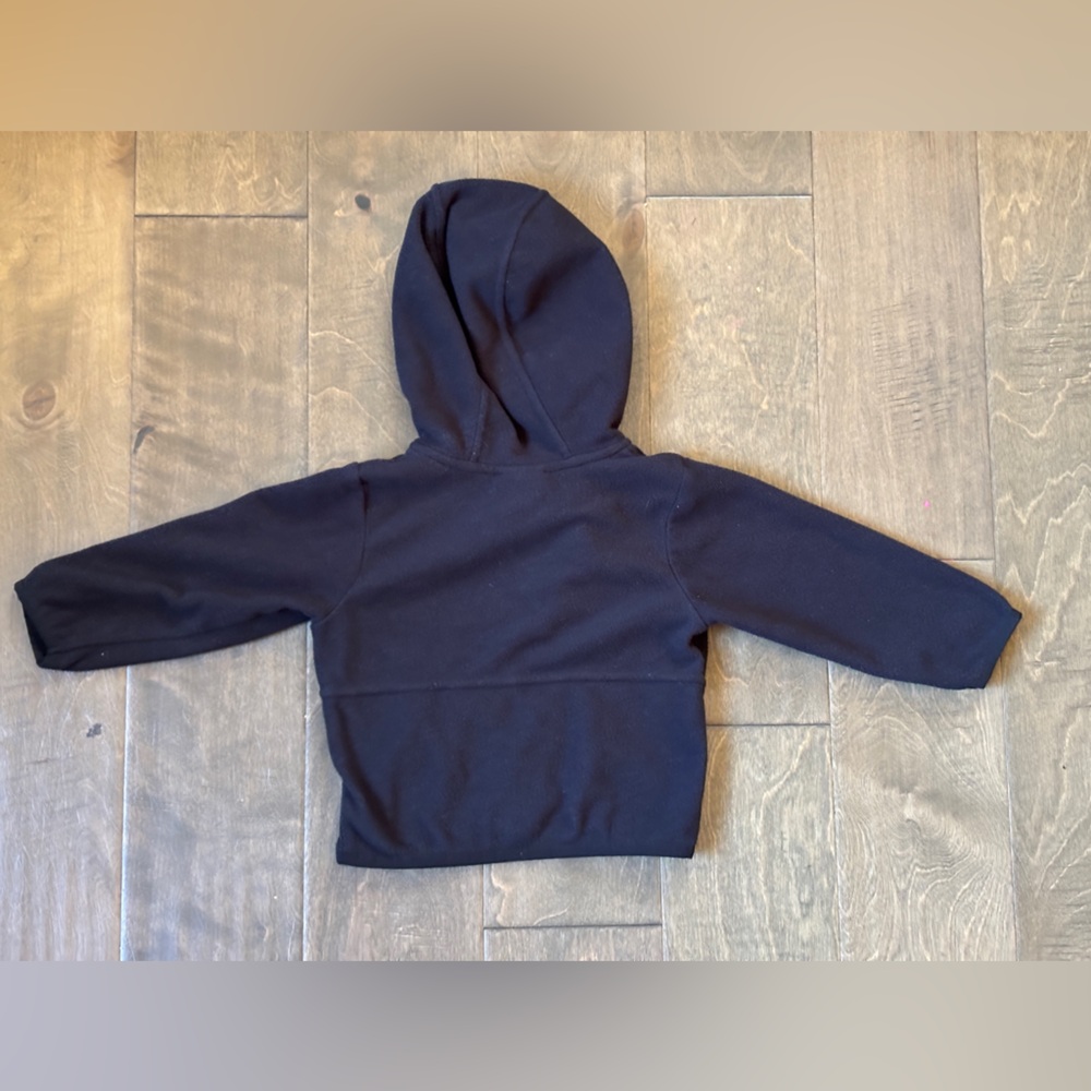 The North Face Kids Black Hoodie 6-12 months - Picture 3 of 3